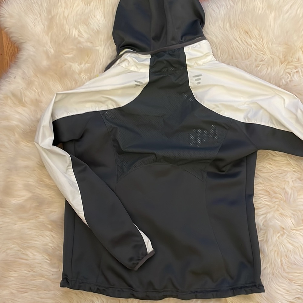 Avalanche Insulated Running Shell - image 6